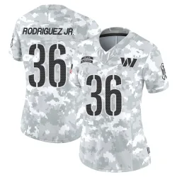 Washington Commanders Women's Limited Arctic Camo 2024 Salute to Service Jersey (36 Chris Rodriguez Jr.)